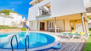 Exterior - Luxury Villa for 8 People With Spectacular Views Over the bay of Palma (Llucmajor)