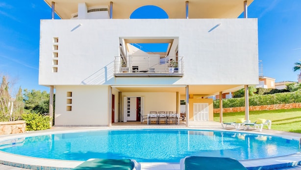 Outdoor pool - Luxury Villa for 8 People With Spectacular Views Over the bay of Palma (Llucmajor)