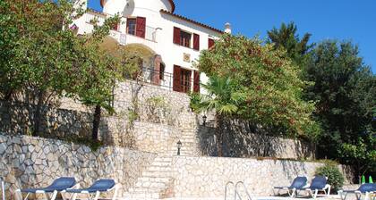 Modern Villa in Calonge With Private Pool