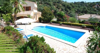 Beautiful Villa In Calogne With Swimming Pool
