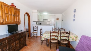 Unclassified image, 5 of 25, button - 4/6 Apartment in L'estartit (Torroella de Montgri)
