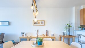 Dining - Apartment With sea View, two Bedrooms 50m From the Beach (Castello d'Empuries)