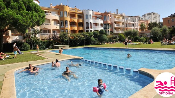 Pool - Apartment With sea View, two Bedrooms 50m From the Beach (Castello d'Empuries)