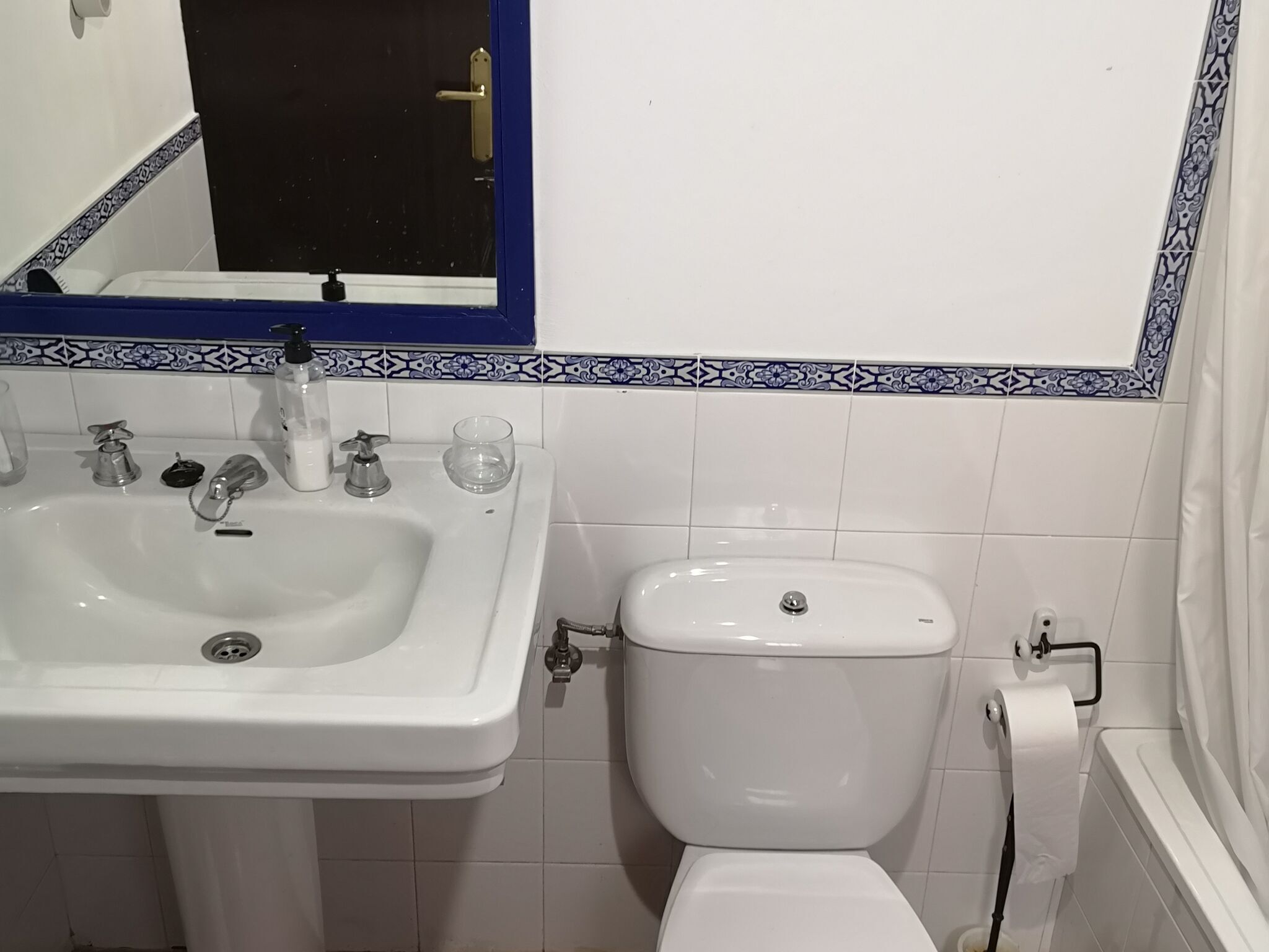 Bathtub