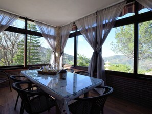 Dining - Luxurious Villa in Sayalonga Andalusia With Private Pool (Sayalonga)