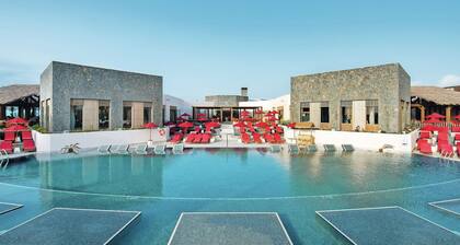 Villa Suite near Playa el Hierro & Volcan Calderon Hondo