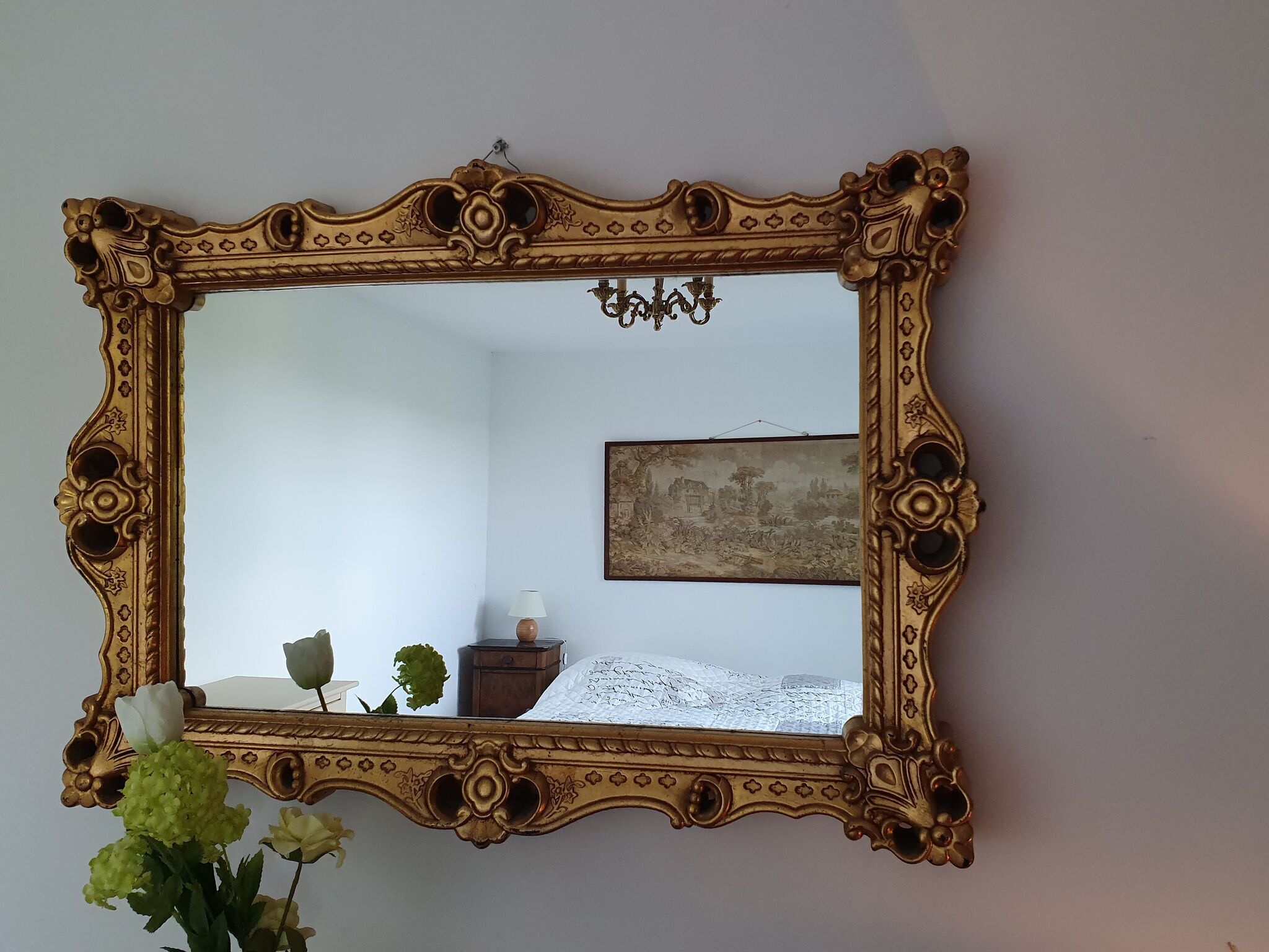 3 bedrooms, individually furnished