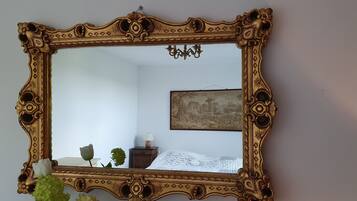 3 bedrooms, individually furnished