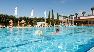 Bungalow | Pool | Outdoor pool