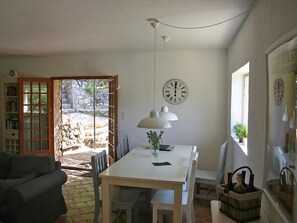 Dining - Luxurious, Hypo-allergen Villa With air Conditioning, Fenced Swimming Pool, Guest House, Playground (Bargemon)