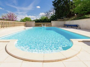 Outdoor pool - Characteristic Holiday Home With a Phenomenal View and a Large Private Swimming Pool (Beauregard-de-Terrasson)