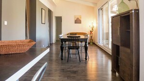 Unclassified image, 4 of 23, button - Lovely Apartment, 100m From the Sea, in the Heart of St. Peter (Fleury)