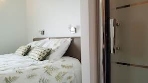 Room - Cozy Villa in Saint-saturnin-les-apt With Open Kitchen (Saint-Saturnin-les-Apt)