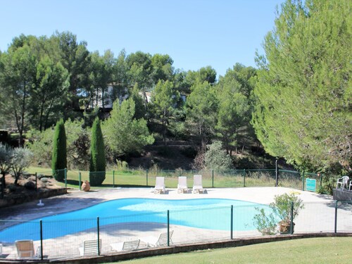 Beautiful Holiday Home on Golf Domain le Pont Royal With 18-hole Golf Course and Pool