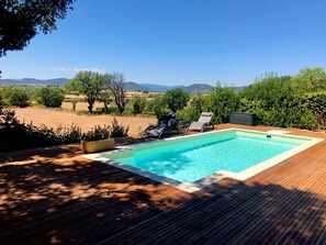 Outdoor pool - Charming Villa With Private Pool and Phenomenal Views (Saint-Jean-de-Maruejols-et-Avejan)