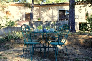 House | Garden - Splendid Holiday Home in Vagnas With Private Swimming Pool (Vagnas)