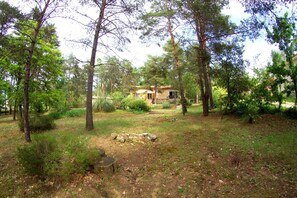 House | Garden - Splendid Holiday Home in Vagnas With Private Swimming Pool (Vagnas)