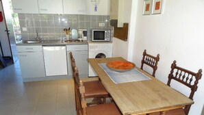 Dining - Appealing Villa in Vidauban With Private Swimming Pool (Vidauban)