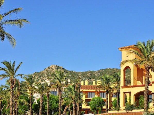 Exterior - Nice Apartment With Airconditioning, Near Golfcourse (Mont-roig del Camp)
