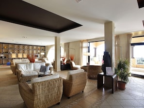 Reception - Nice Apartment With Airconditioning, Near Golfcourse (Mont-roig del Camp)