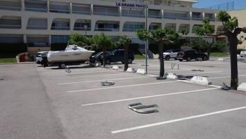 Enceinte de lâhĂ©bergement