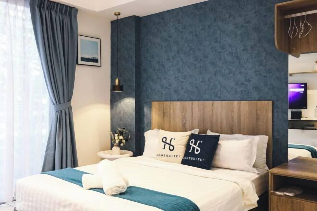 1 bedroom, individually decorated, individually furnished