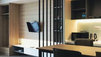 Individualmente decorados, individualmente mobiliados, cortinas blackout