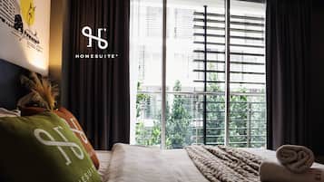 1 bedroom, individually decorated, individually furnished