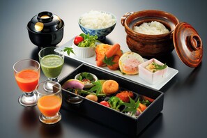 Daily Japanese breakfast for a fee - Beppu Fuga (Beppu)