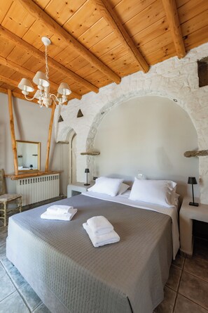 スーペリア トリプルルーム | WiFi (無料)、ベッドシーツ