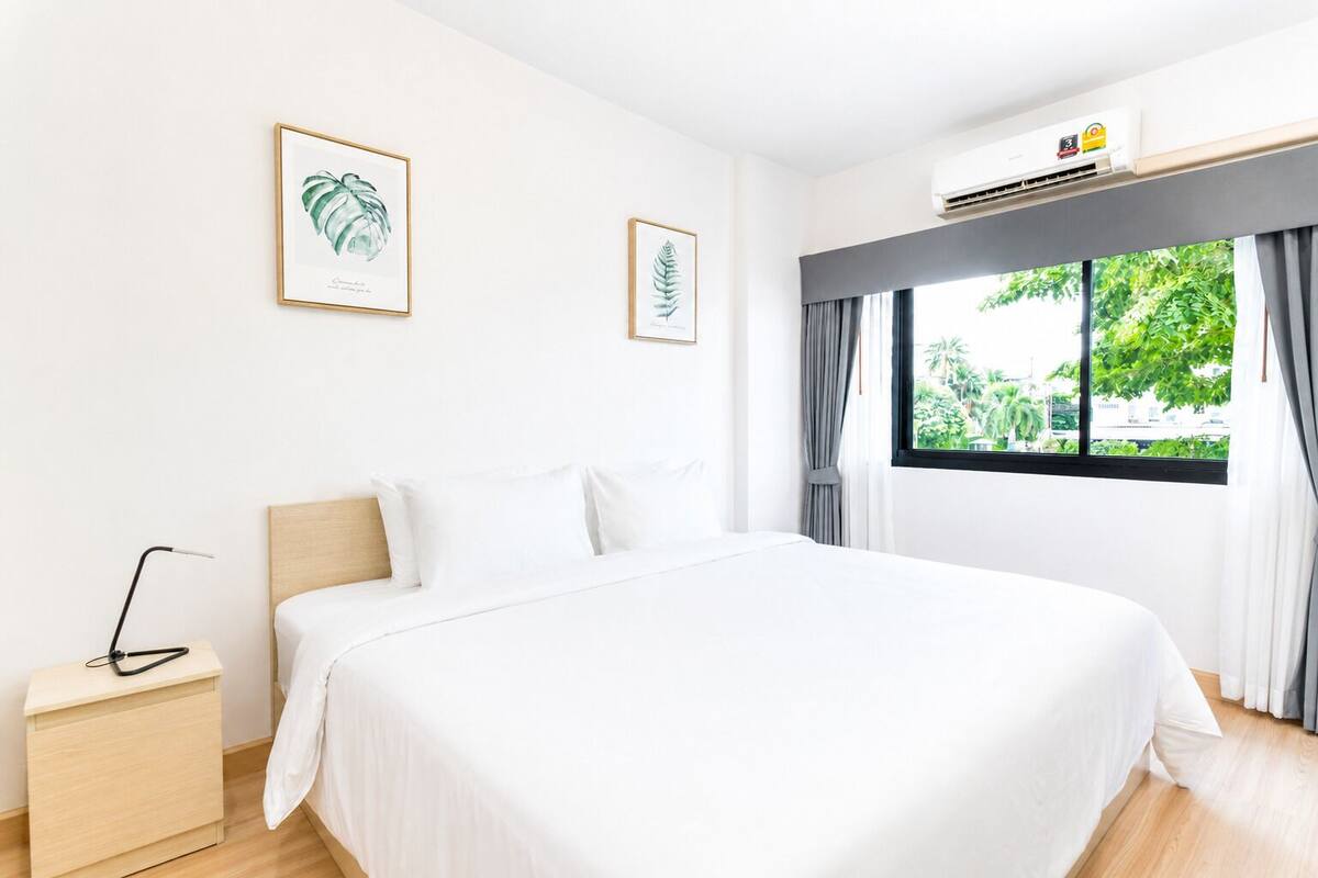Superior Double Room | Minibar, in-room safe, desk, soundproofing