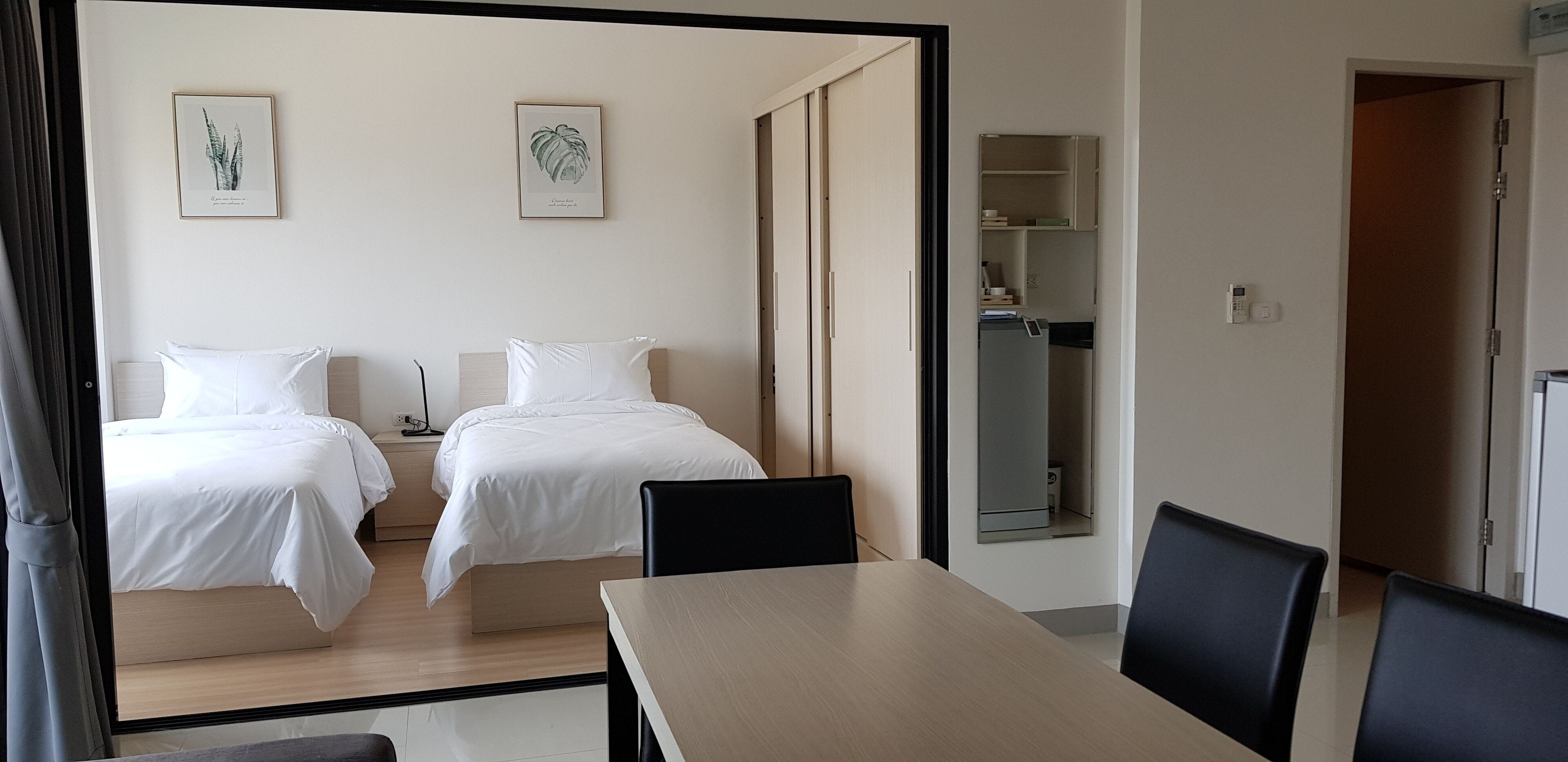 family twin room | minibar, in-room safe, desk, soundproofing