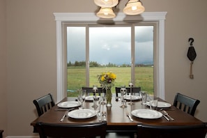 獨棟房屋 (5 Bedrooms) | 餐廳