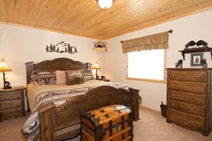 Villa (3 Bedrooms) | 3 chambres, fer et planche à repasser, draps fournis