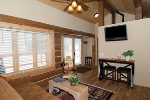 Villa (2 Bedrooms) | Living area - True Grit Adventure (Island Park)