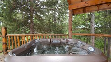 Bathtub spa outdoor