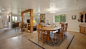 Vila (6 Bedrooms) | Interior