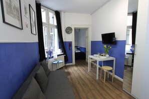 Leilighet – basic | Oppholdsrom | Flatskjerm-TV