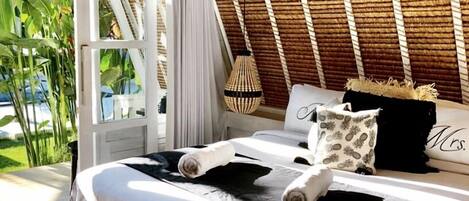 Hochwertige Bettwaren, Pillowtop-Betten, Minibar, Zimmersafe