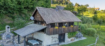 Vineyard Cottage Škatlar 1
