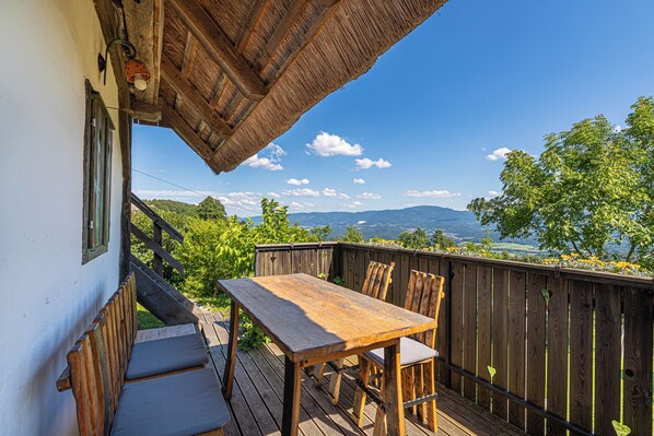 Terrace/patio - Vineyard cottage Škatlar 2 (Novo Mesto)