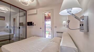 3 habitaciones, tabla de planchar con plancha y wifi gratis