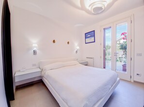 3 habitaciones, tabla de planchar con plancha y wifi gratis 