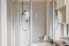Shower, bidet