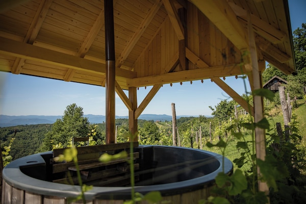 Private spa tub