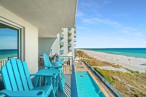 Property grounds - GULF FRONT CONDO! SLEEPS 8!BCH SERV INCL!! (Panama City Beach)