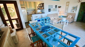 Villa, 3 Schlafzimmer | Wohnbereich | Flachbildfernseher