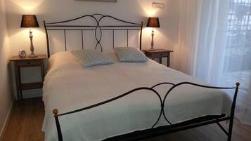 1 Schlafzimmer, Bügeleisen/Bügelbrett, WLAN, Bettwäsche