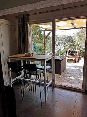 Dining - MINI VILLA 5 MINUTES WALK FROM SANTA GIULIA BEACH (Porto-Vecchio)