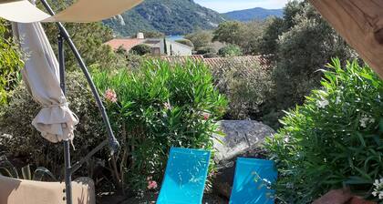 MINI VILLA A 5 MN A PIED DE LA PLAGE DE SANTA GIULIA